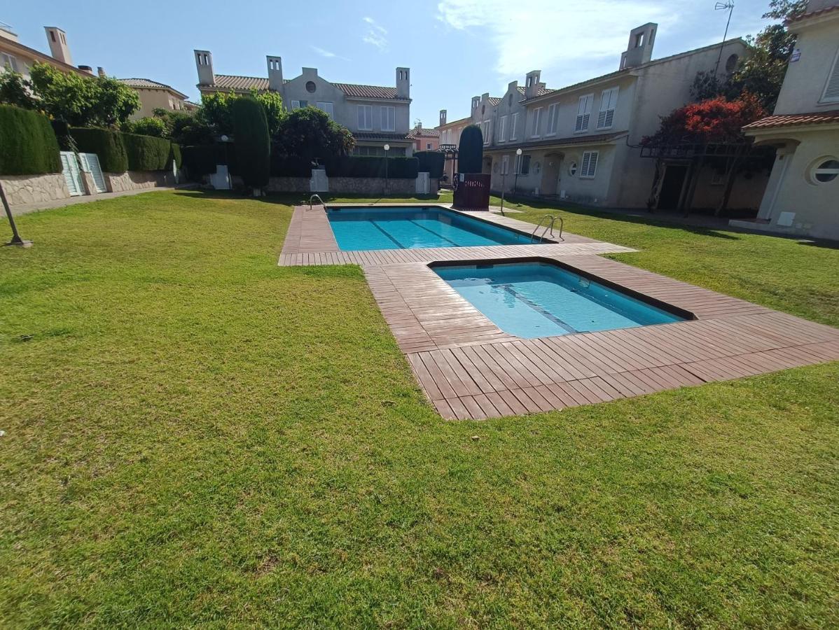 Cambrils Adosado Con Piscina 4 Habitaciones, 8 Huespedes Экстерьер фото